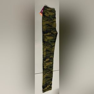 Camouflage Leggings New With Tags